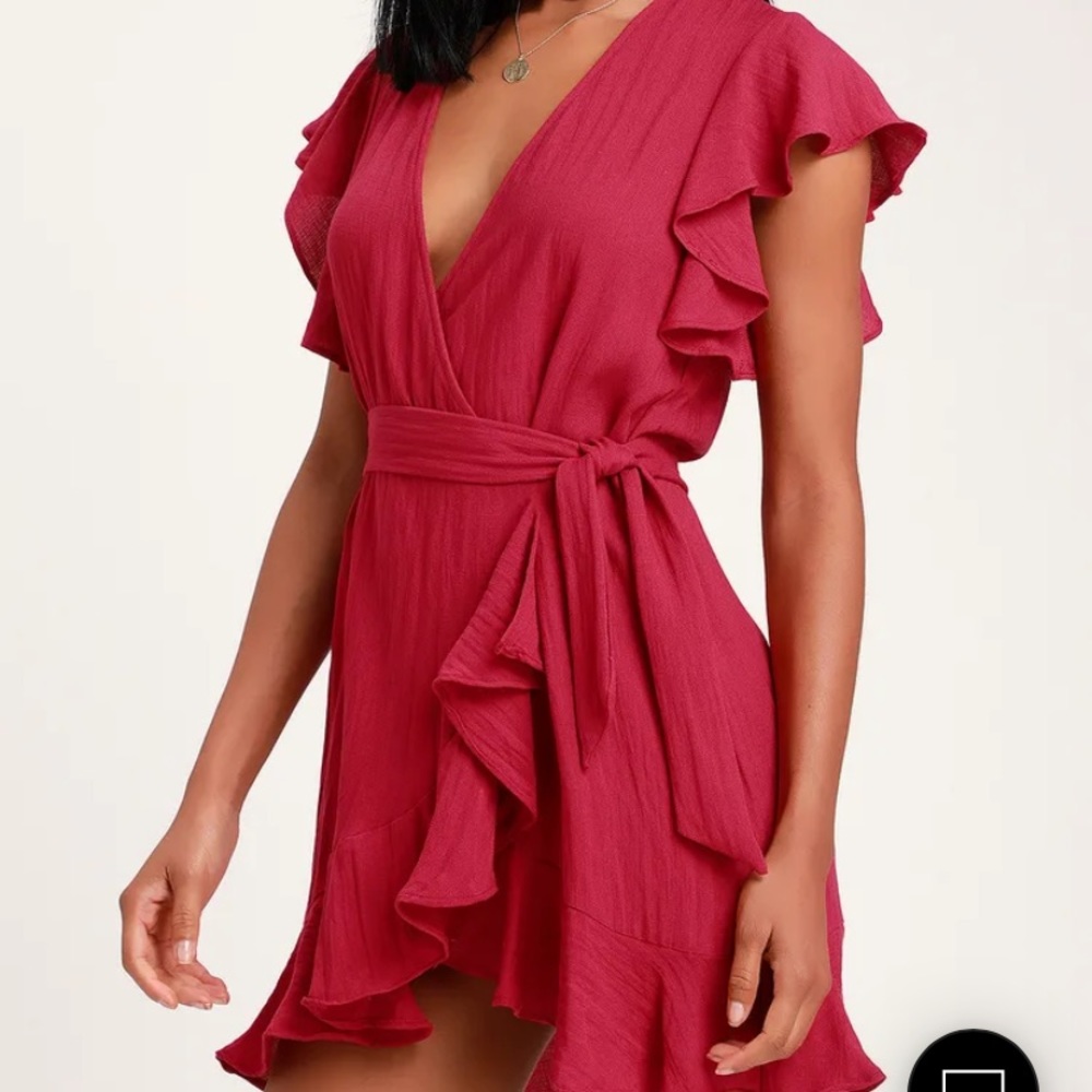Lulus Magenta Ruffle Wrap Dress in XL and NWT